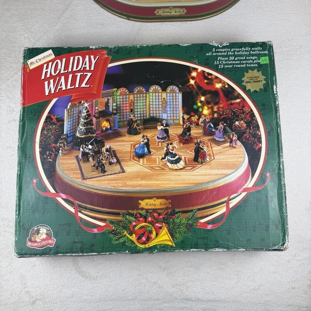Vintage 1996 Mr.‎ Christmas Holiday Waltz 30 Songs Tested Works Great!